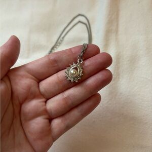 Elegant Silver Pearl Pendant Necklace